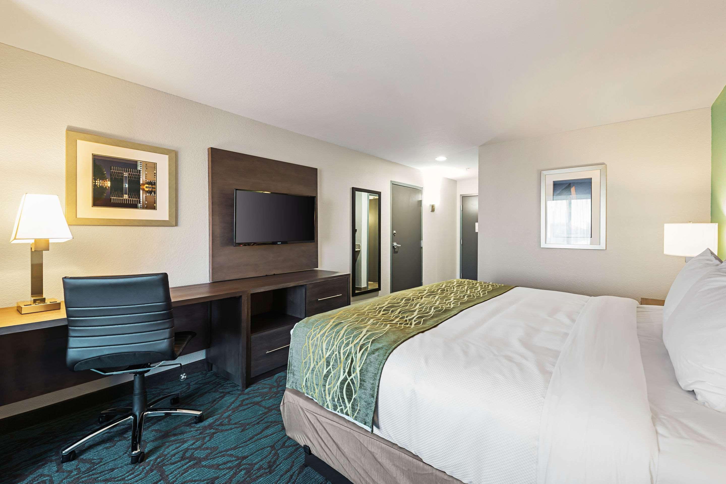 Comfort Inn & Suites Oklahoma City Near Bricktown Exteriör bild