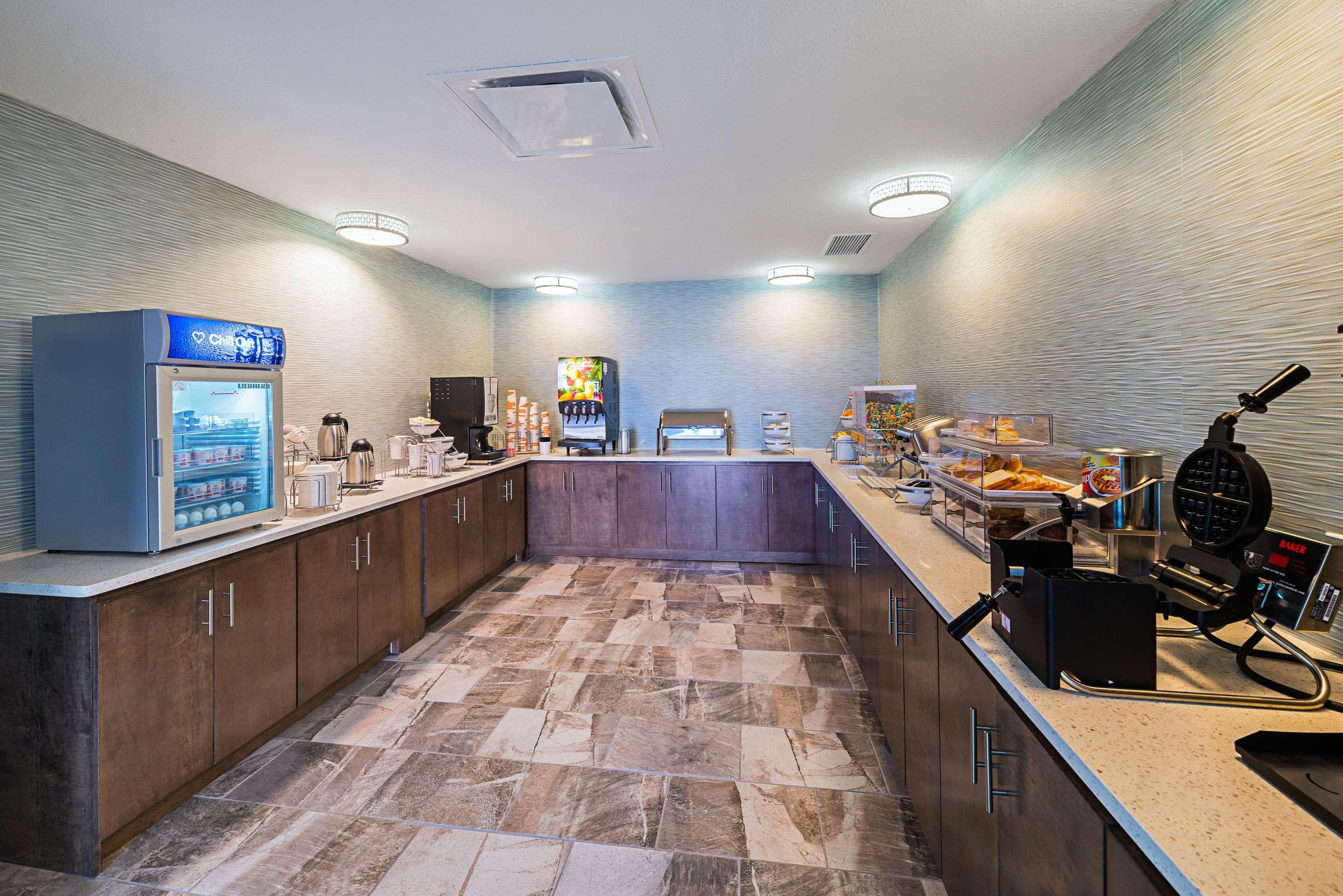 Comfort Inn & Suites Oklahoma City Near Bricktown Exteriör bild