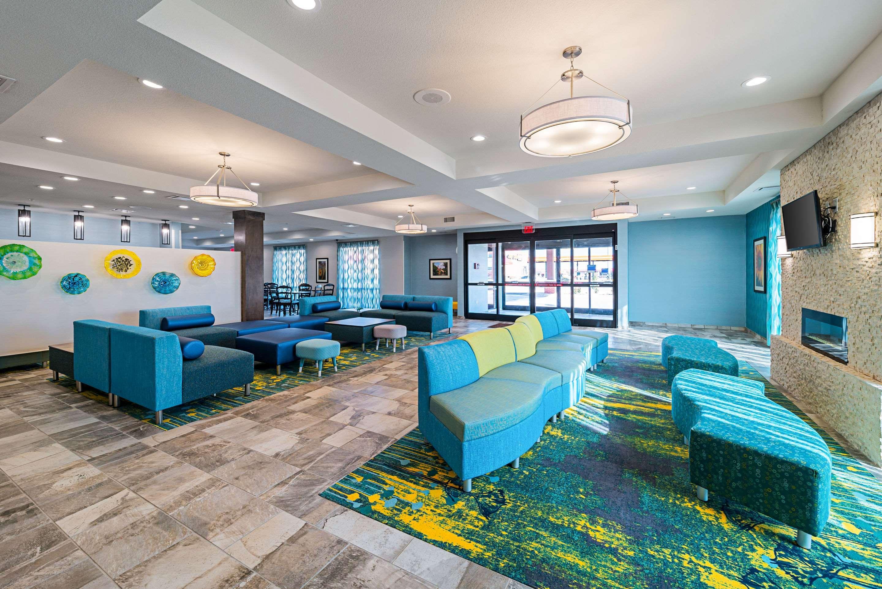 Comfort Inn & Suites Oklahoma City Near Bricktown Exteriör bild