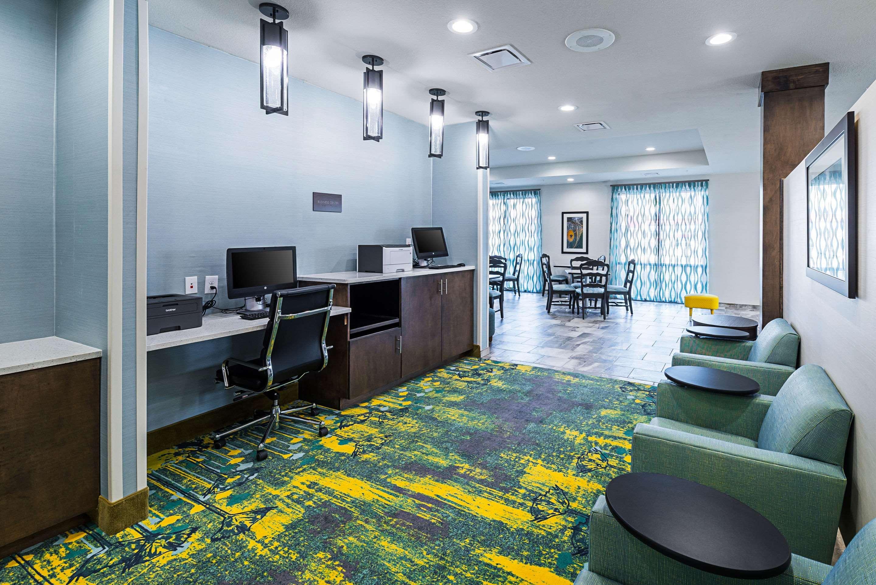 Comfort Inn & Suites Oklahoma City Near Bricktown Exteriör bild